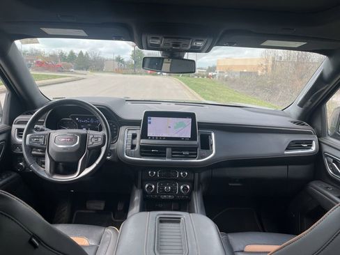 Used 2021 GMC Yukon AT4 w/ AT4 Premium Plus Package image 5