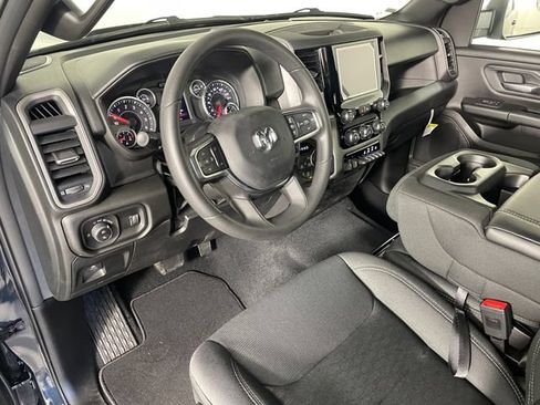 New 2026 RAM 1500 Express AWD/4WD image 3