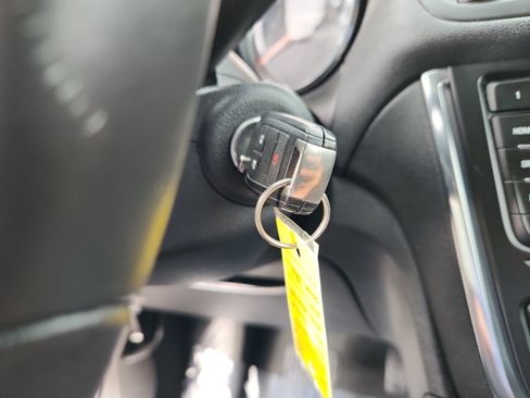 Used 2015 Buick Encore FWD image 30