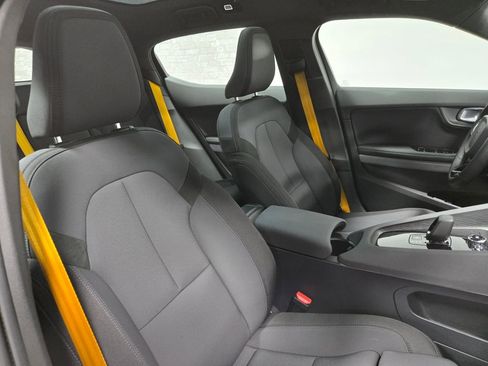 Used 2022 Polestar Polestar 2 w/ Performance Package image 52