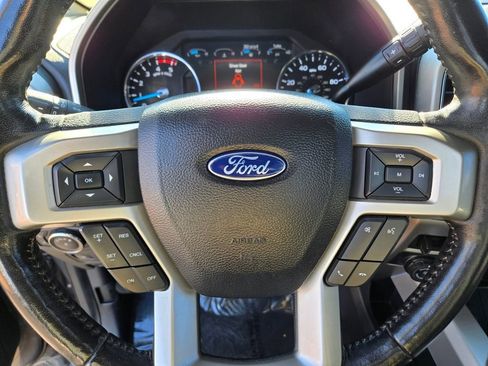 Used 2021 Ford F350 Lariat image 22