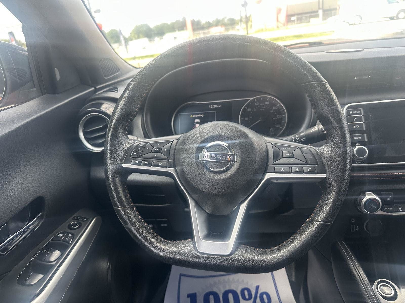 Used 2020 Nissan Kicks SR w/ SR Premium Package FWD image 32
