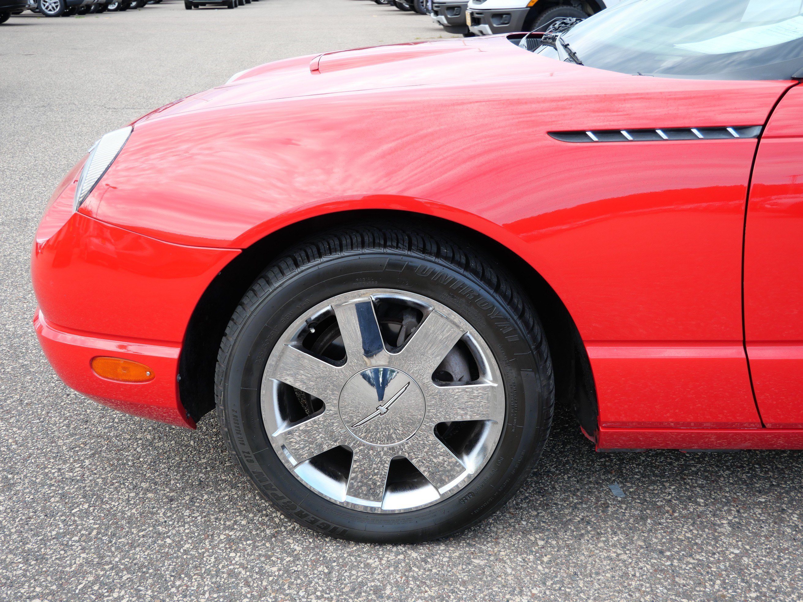 Used 2002 Ford Thunderbird RWD image 15