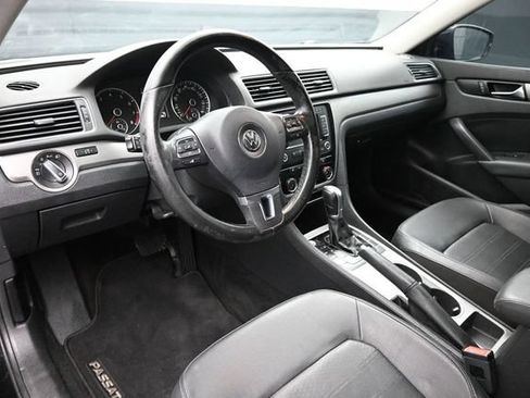 Used 2015 Volkswagen Passat 1.8T Sport FWD image 20