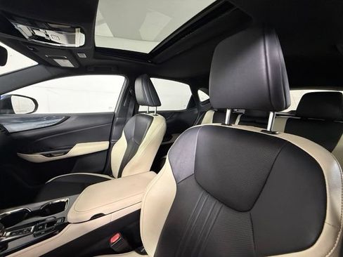 Used 2023 Lexus NX 250 FWD image 5