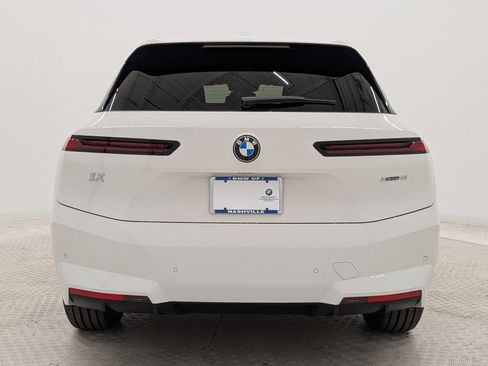 New 2026 BMW iX xDrive45 image 10