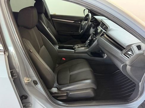 Used 2020 Honda Civic Sport image 17