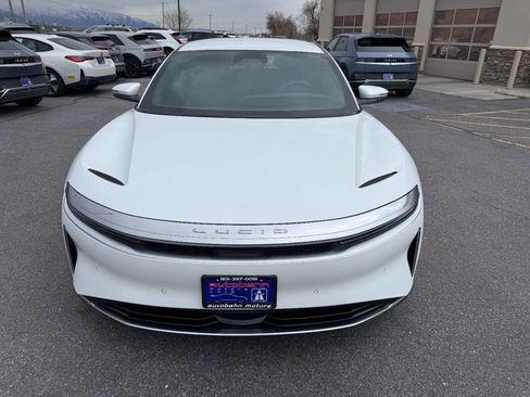 Used 2023 Lucid Air Pure image 10