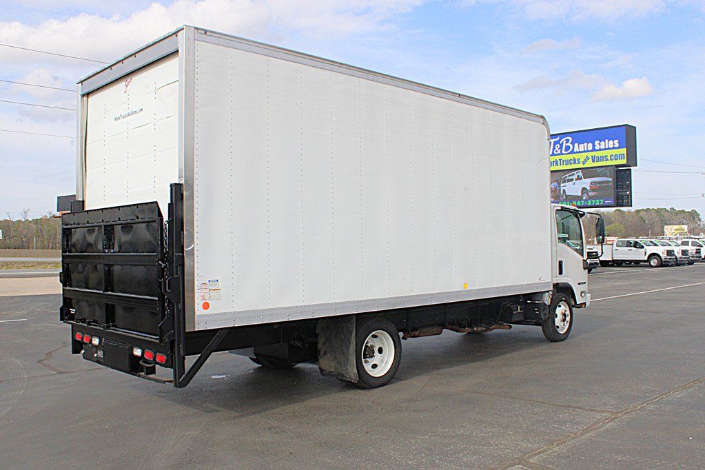 Used 2019 Isuzu NPR RWD image 5
