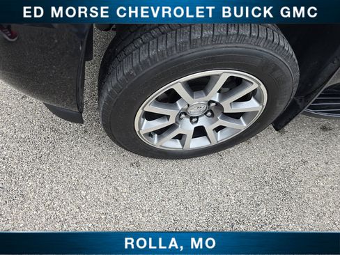 Used 2014 Chevrolet Tahoe LT w/ Luxury Package AWD/4WD image 9