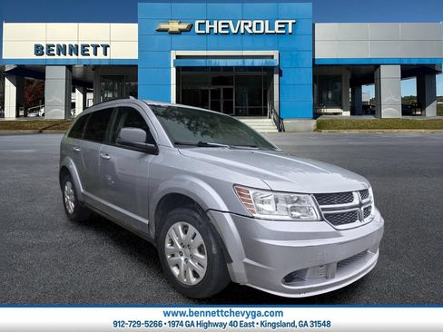 Used 2016 Dodge Journey SE w/ Flexible Seating Group FWD image 1