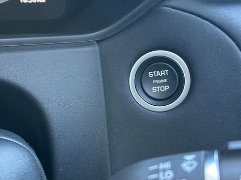 New 2026 Land Rover Range Rover Velar Dynamic SE AWD/4WD image 28