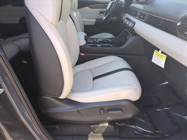 Used 2026 Honda Pilot Touring image 24