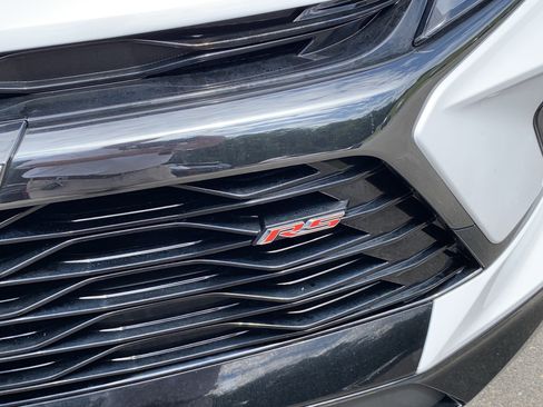 Used 2024 Chevrolet Blazer RS w/ Driver Confidence II Package FWD image 15