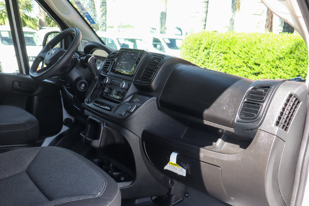 Used 2025 RAM ProMaster 2500 FWD image 32