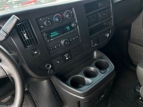 Used 2021 GMC Savana 2500 w/ Driver Convenience Package RWD image 22