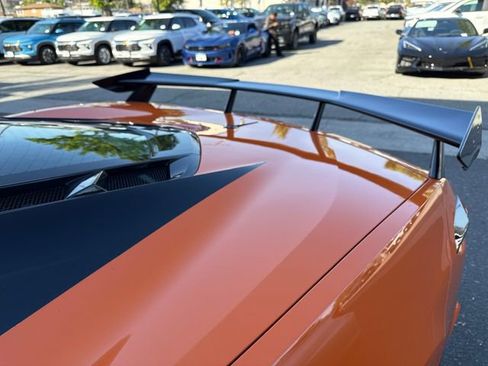 Used 2022 Chevrolet Corvette Stingray Coupe w/ Z51 Performance Package RWD image 29