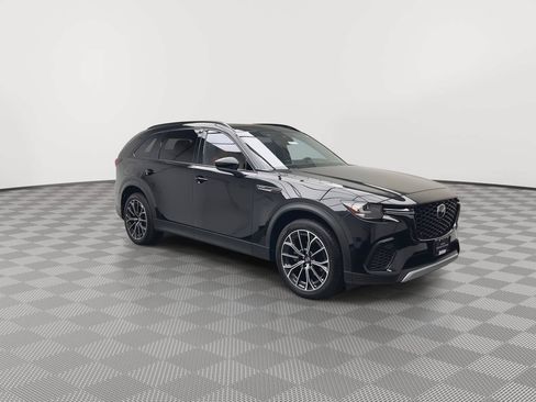 Certified 2025 MAZDA CX-70 Plug-In Hybrid w/ Premium Plus AWD/4WD image 35
