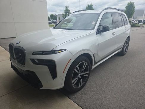 Certified 2024 BMW X7 M60i w/ Executive Package AWD/4WD image 4
