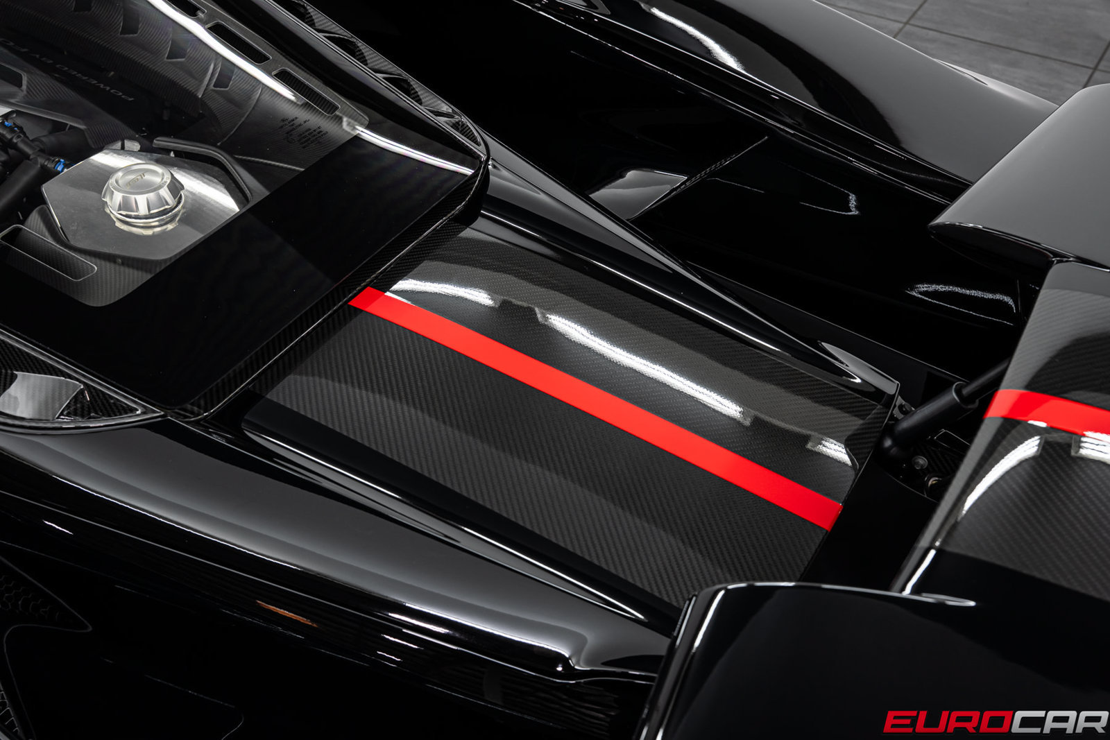 Used 2020 Ford GT Carbon Series RWD image 30