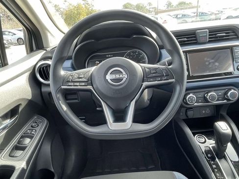 Used 2025 Nissan Versa SV w/ Trunk Package image 12