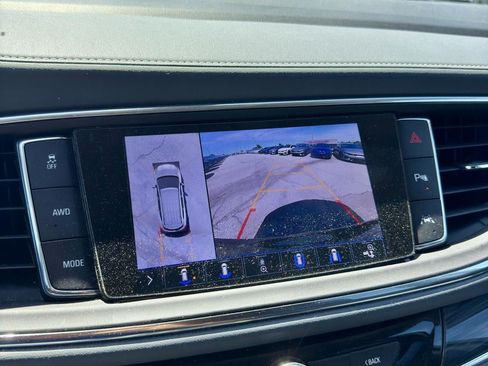 Used 2020 Buick Enclave Premium w/ Surround and Sites Package AWD/4WD image 22