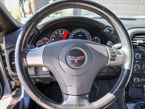 Used 2010 Chevrolet Corvette Coupe w/ 1LT RWD image 31