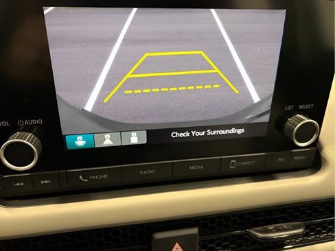 Certified 2024 Honda HR-V LX image 25