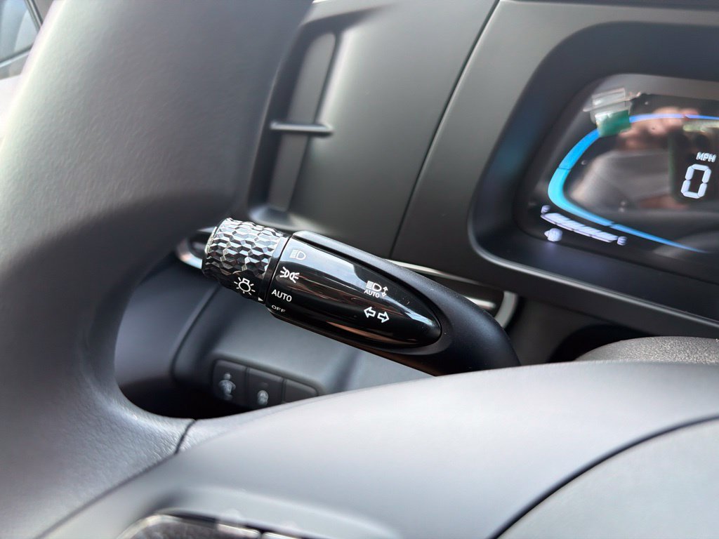 New 2026 Hyundai Elantra SE FWD image 29