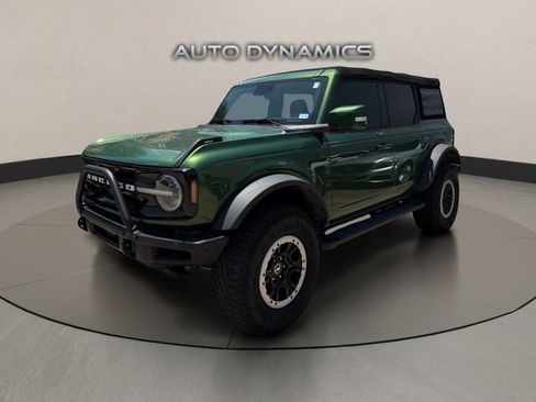 Used 2022 Ford Bronco Outer Banks w/ Sasquatch Package AWD/4WD image 1