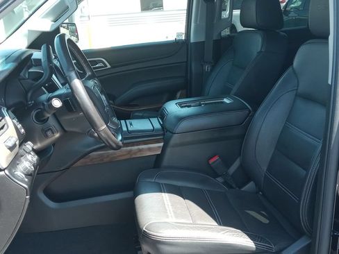 Used 2020 GMC Yukon Denali AWD/4WD image 18