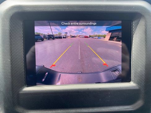 Used 2023 Jeep Gladiator Sport AWD/4WD image 30