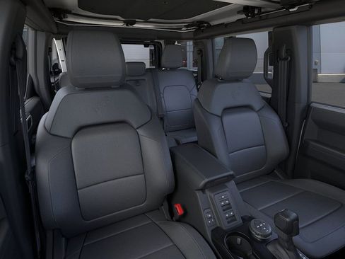New 2026 Ford Bronco Outer Banks AWD/4WD image 10