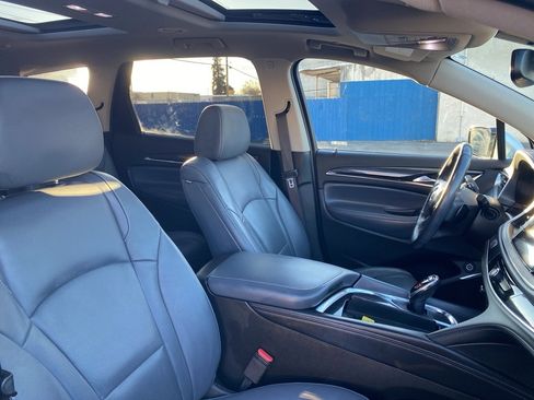 Used 2021 Buick Enclave Premium w/ Sun and Sites Package image 25