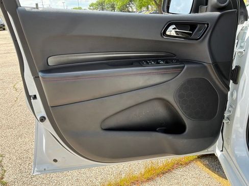 Used 2023 Dodge Durango GT AWD/4WD image 13