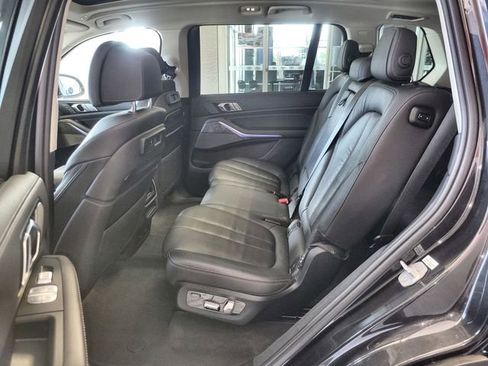 Used 2019 BMW X7 xDrive40i w/ Premium Package AWD/4WD image 23
