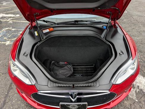 Used 2015 Tesla Model S AWD image 40