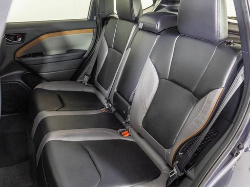 Used 2025 Subaru Forester Sport image 38