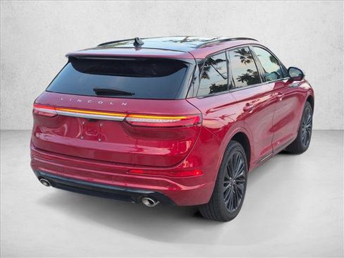 Used 2025 Lincoln Corsair Grand Touring w/ Equipment Group 302A AWD/4WD image 5