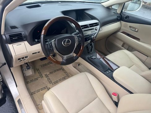 Used 2013 Lexus RX 450h AWD w/ Navigation Pkg image 18