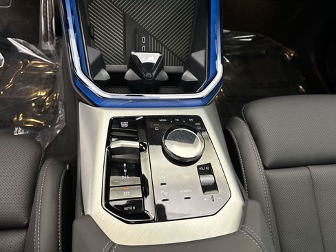 New 2026 BMW X3 M50 w/ Premium Package AWD/4WD image 23