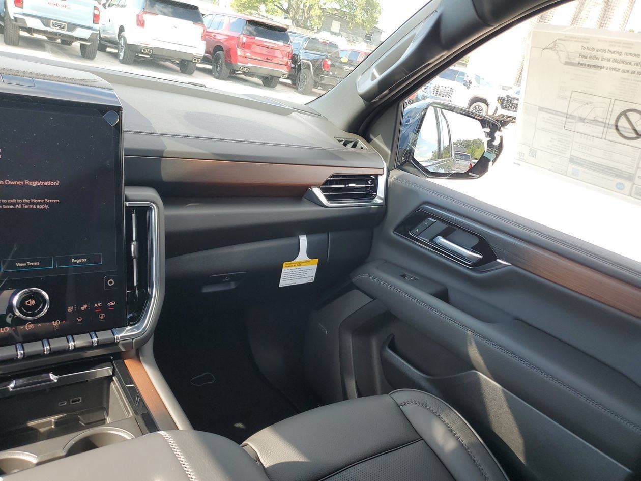New 2026 GMC Yukon Denali RWD image 15
