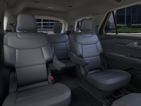 New 2026 Ford Explorer Active image 11