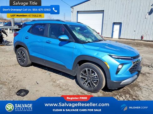 Used 2025 Chevrolet TrailBlazer LT w/ Convenience Package image 4