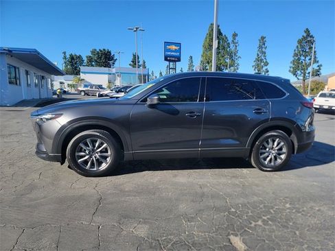 Used 2022 MAZDA CX-9 Touring image 4
