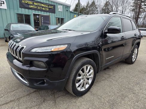 Used 2015 Jeep Cherokee Limited AWD/4WD image 3