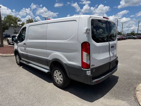 Used 2017 Ford Transit 250 130 Low Roof w/ Exterior Upgrade Package RWD image 7
