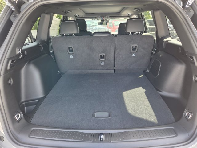 New 2027 Jeep Grand Cherokee Limited AWD/4WD image 26