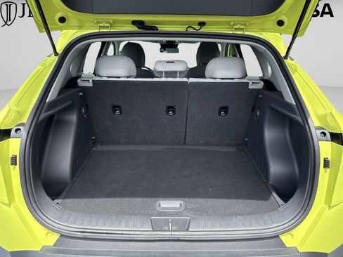 Used 2024 Hyundai Kona SEL FWD image 17