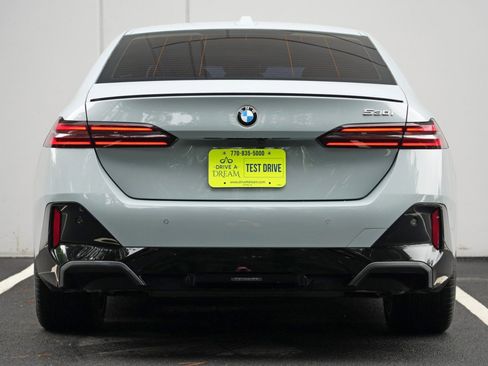 Used 2024 BMW 530i w/ M Sport Package RWD image 11